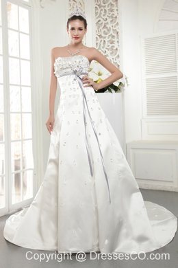 Modern A-line / Princess Strapless Court Train Satin Beading Wedding Dress