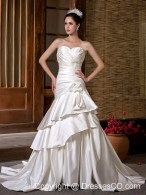 Fashionable A-line Court Train Taffeta Ruching Hand Made Flowers Wedding Dress