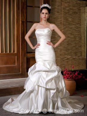 Fashionable Mermaid Strapless Chapel Train Taffeta Beading and Ruching Wedding Dress