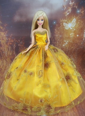 Beading Decorate Ball Gown Gold Quinceanera Doll Dress