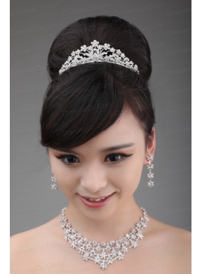 Alloy Rhinestone Intensive Flower Jewelry Set With Crown Necklace And Earrings