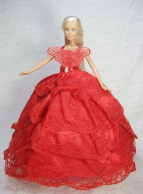 Pretty Red Gown With Lace Dress For Quinceanera Doll