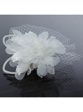 Romantic Feather Pearl Tulle White Fascinators