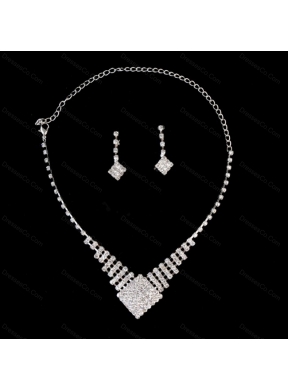Stunning Crystals Alloy Plated Wedding Jewelry Set Including Necklace And Earrings