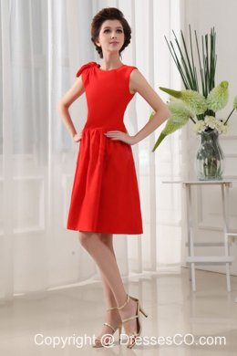 A-line Bridesmaid Dress Red Knee-length Taffeta Scoop Knee-length