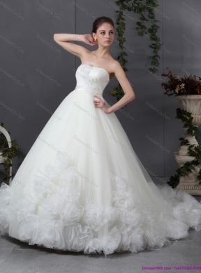 New Style Ruffled White Wedding Dress with Chapel Train