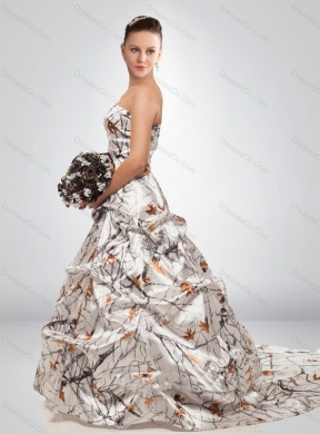 Fashionable A Line Court Train Most Popular Wedding Dress in Multi Color