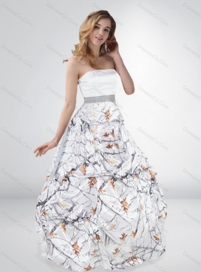 Classical Princess Strapless Most Popular Wedding Dress with Sashes