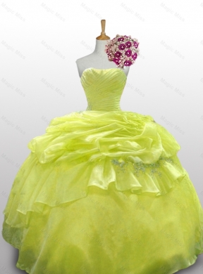 Popular Paillette and Beaded Quinceanera Dress in Organza
