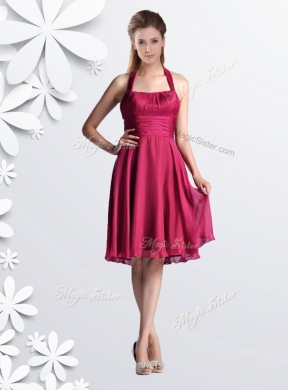 Cheap Halter Top Chiffon Coral Red Bridesmaid Dress with Ruching