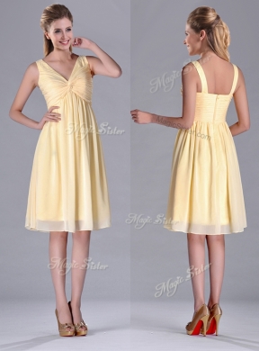 Empire Light Yellow V Neck Knee Length Short Bridesmaid Dress with Ruching