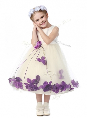 Gorgeous Scoop Girls Party Dress with Purple Hand Made Flowers and Appliques
