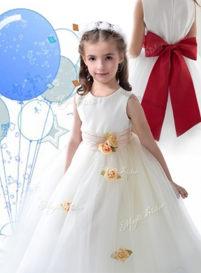 Luxurious Scoop White Girls Party Dress with Sashes and Hand Made Flowers