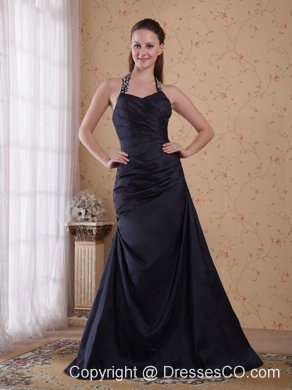 Popular A-line / Princess Halter Long Taffeta Beading Prom Dress