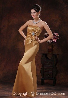Mermaid Champagne Evening Dress Clearance With Strapless Beaded and Bow Decorate In Pinetop Arizona