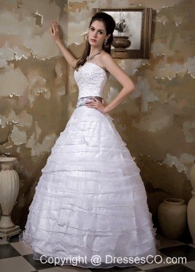 Beautiful A-line Long Taffeta And Organza Appliques Wedding Dress