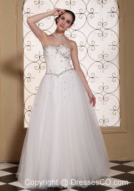 Strapless And Long Beaded Bodice Tulle Lovely A-line Wedding Dress For 2013