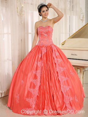 Embroiery With Beading Decorate On Taffeta Watermelon Quinceanera Dress