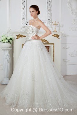 Exqusite A-line Strapless Court Train Tulle Beading Wedding Dress