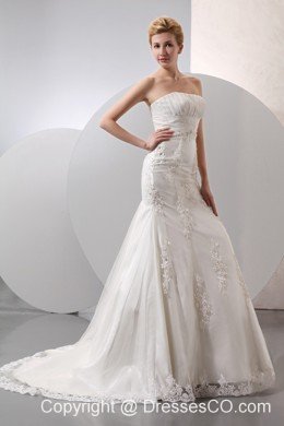 Modest Mermaid Strapless Court Train Taffeta and Organza Lace and Appliques Wedding Dress