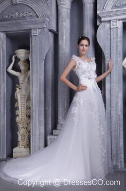 White A-line Square Court Train Tulle Lace Wedding Dress