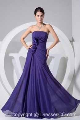 Hand Made Flowers Decorate Bodice Purple Prom Dress Long Strapless