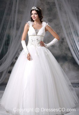 Appliques With Beading Hand Made Flowers A-line Tulle Long Wedding Dress For Lovely Style