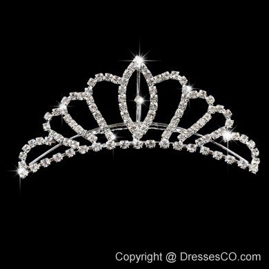 Classic Tiara Decorated With Shimmering Rhinestone