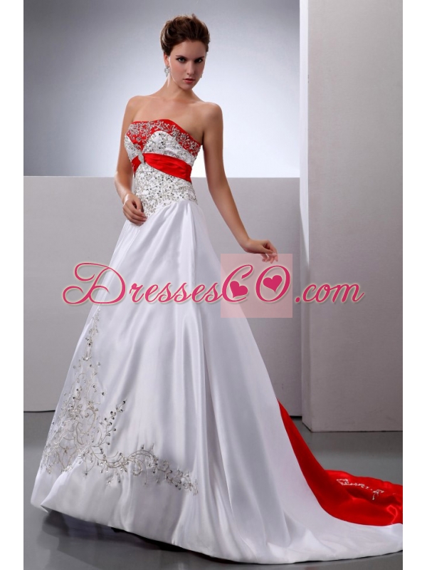 New Arrival Wedding Dress With Embroidery and Beading Court Train A-line