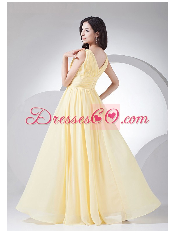Ruching Decorate Bodice Light Yellow Chiffon V-neck Prom Dress Long