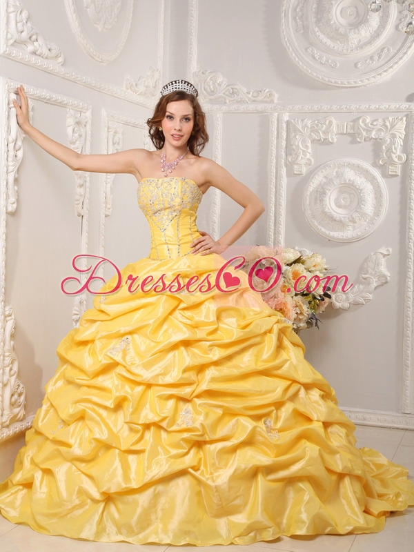 Yellow Ball Gown Strapless Court Train Taffeta Appliques and Beading Quinceanera Dress