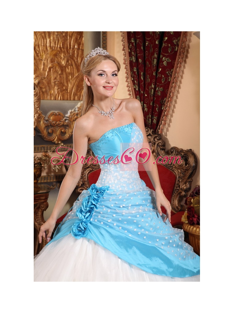 Beautiful Ball Gown Strapless Long Taffeta And Tulle Hand Made Flowers Quinceanera Dress