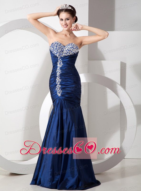 Modern Navy Blue Mermaid Prom Dress with Ruching and Beading