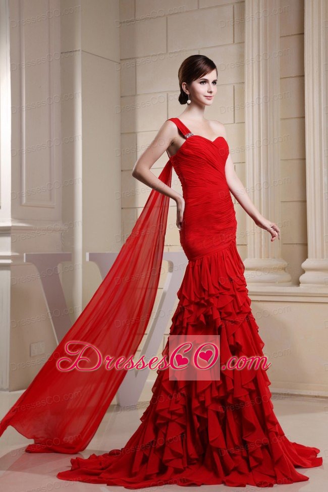 Red Prom Dress With Ruched Decorate Bodice and Ruffles