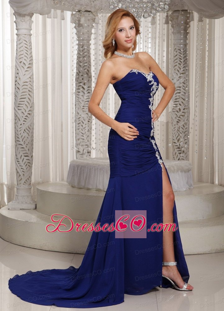 Mermaid Royal Blue Ruched and Appliques Prom Dress For Evening