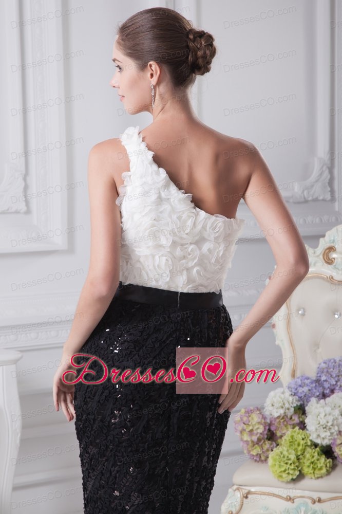 One Shoulder Brush Train Column Black and White Prom Dress