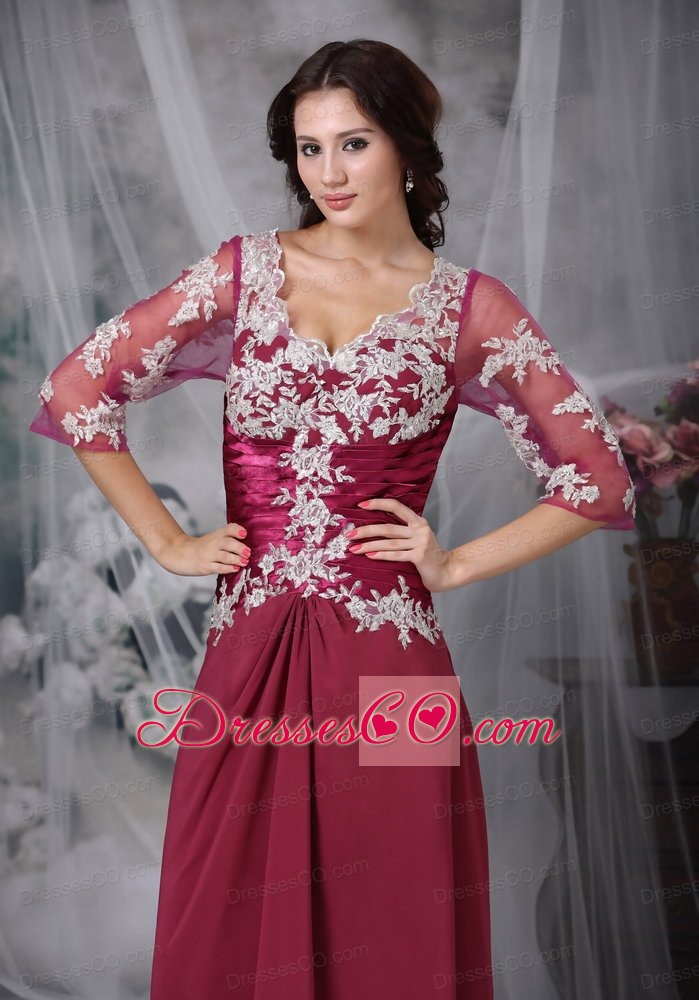 Red Column / Sheath V-neck Long Chiffon Appliques Mother Of The Bride Dress