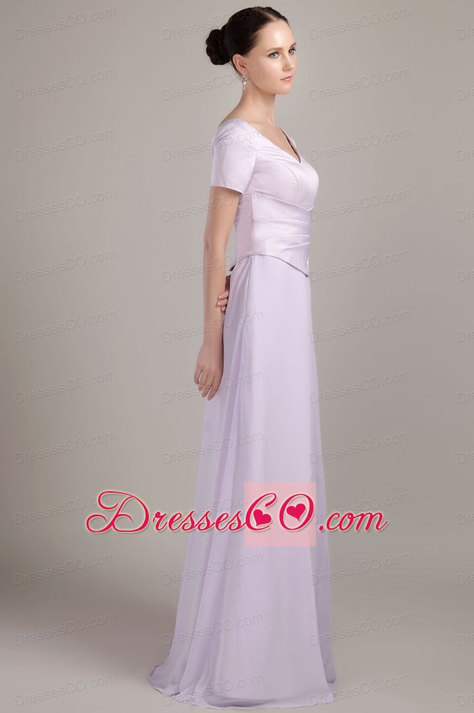 Lilac Column / Sheath V-neck Long Chiffon Ruched Mother Of The Bride Dress