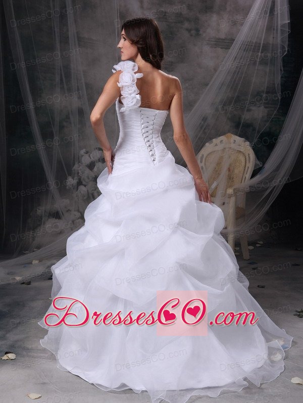 White A-line One Shoulder Long Organza Hand Made Flowers And Ruched Wedding Dress