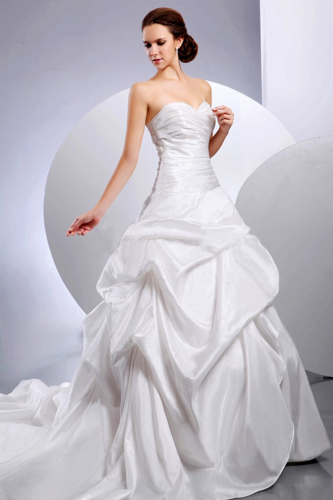 Wedding Dress With Ruching and Pick-ups Chapel Train For Custom Made