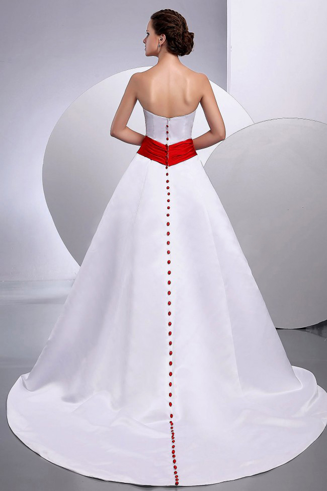 Belt Strapless Wedding Dress Court Train A-Line / Princess Satin