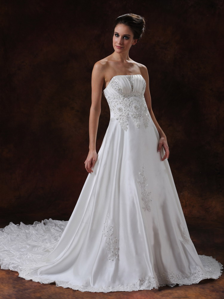 Elegant Strapless Beading Taffeta Chapel Train Wedding Dress