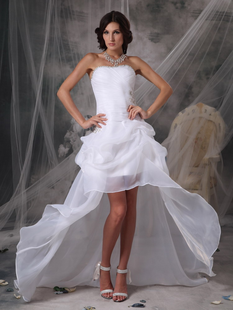 White A-Line / Princess Strapless High-low Chiffon Beading Prom Dress