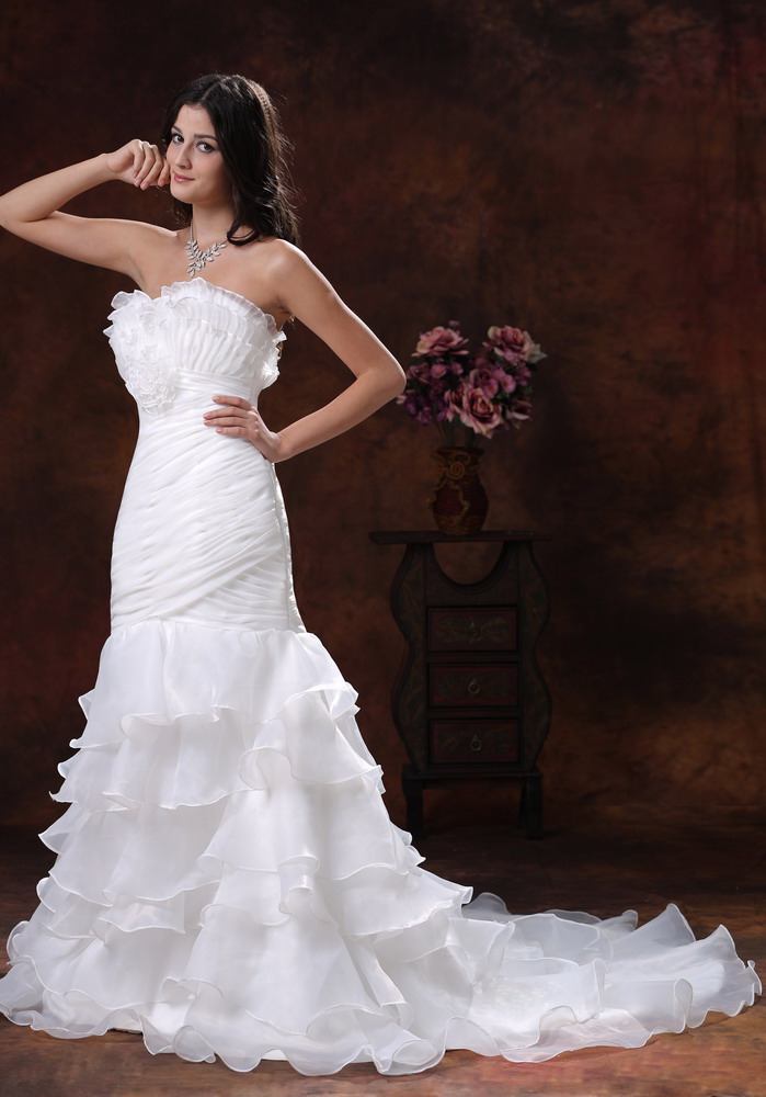 White Mermaid Strapless Organza Wedding Dress In Ruffled Layers