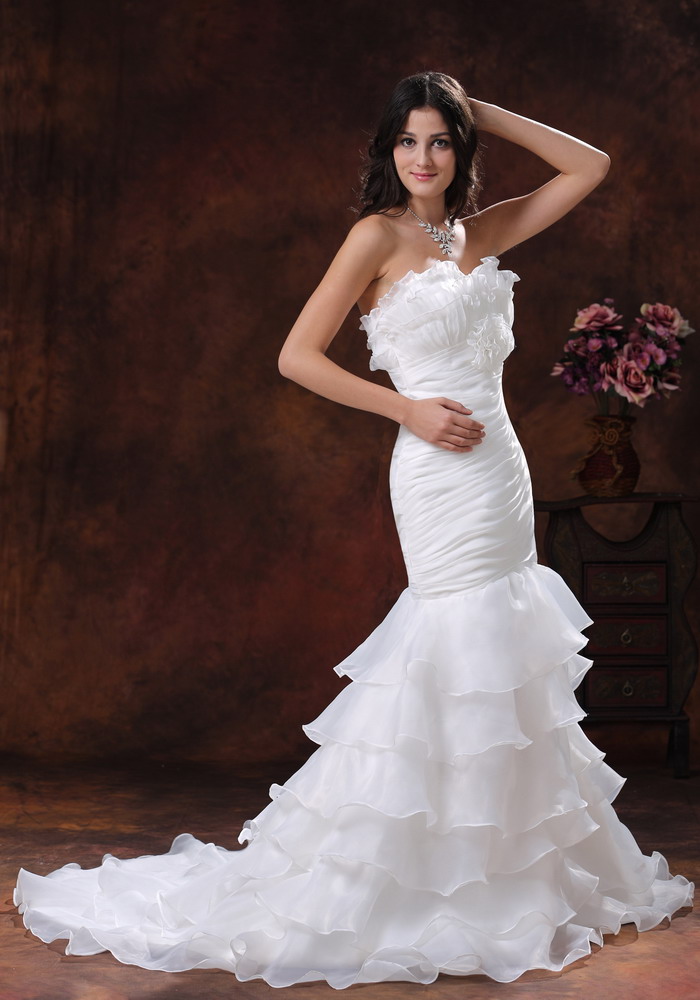 White Mermaid Strapless Organza Wedding Dress In Ruffled Layers