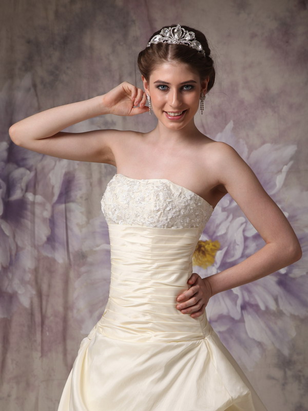 Light Yellow A-line Strapless Brush Train Taffeta and Lace Hand Made Flowers Prom / Evening Dress