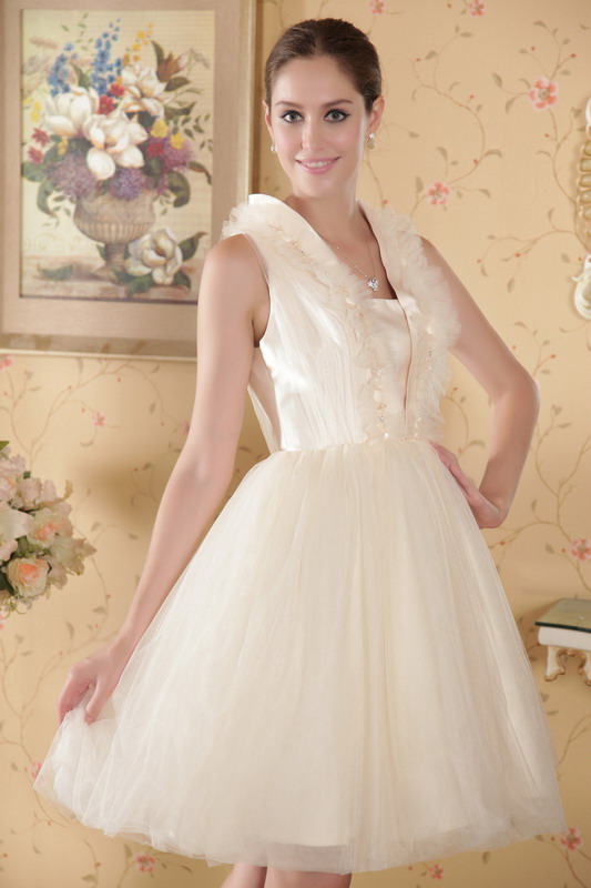 White A-line / Princess Square Knee-length Net Beading And Ruch Wedding Dress