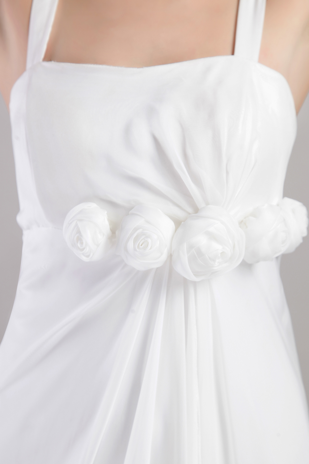 Elegant Empire Straps Watteau Train Chiffon Hand Made Flowers Wedding Dress