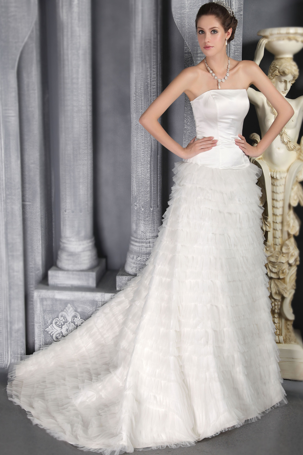 Romantic A-Line/Princess Strapless Court Train Satin andTulle Ruffles Wedding Dress