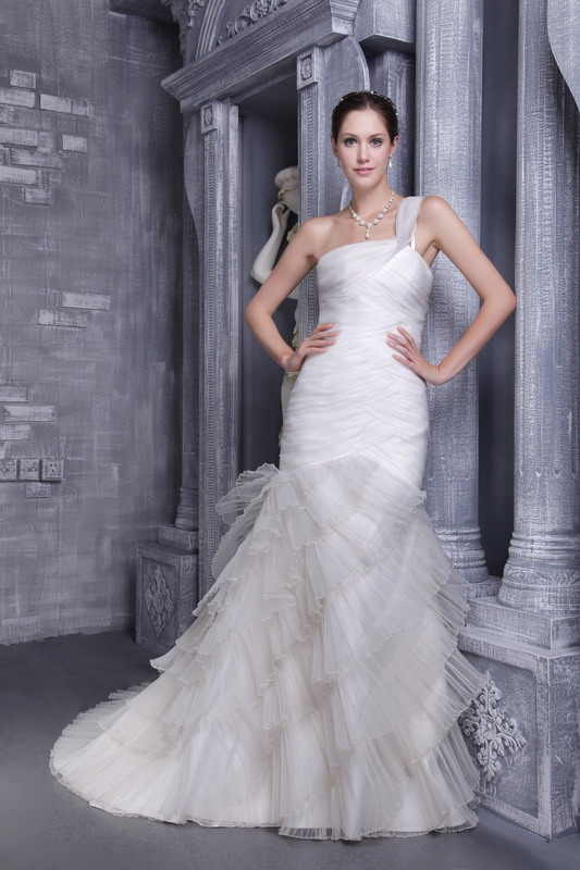 White Mermaid One Shoulder Court Train Organza Ruching Wedding Dress